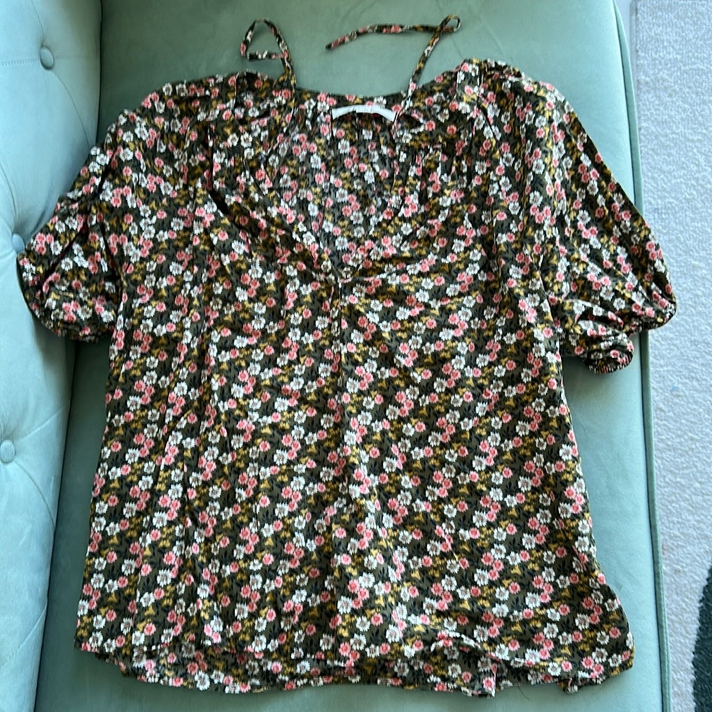 Loft Floral Blouse Size Medium
